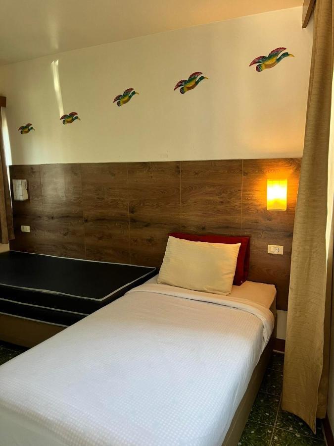 Baan Rachaya Daire Chiang Mai Dış mekan fotoğraf